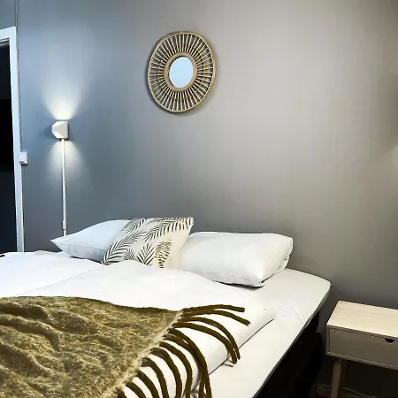 Middle Of The Town -billiard And Sauna At Bertis 15 Appartement *