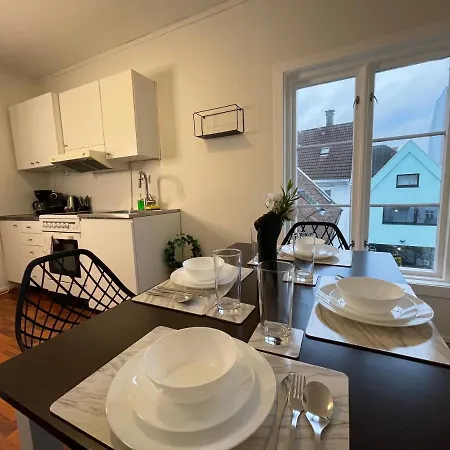 Appartement Middle Of The Town -billiard And Sauna At Bertis 15 *