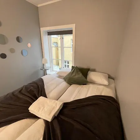 Middle Of The Town -billiard And Sauna At Bertis 15