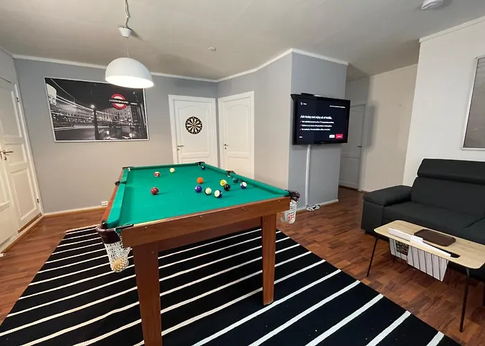 Apartament Middle Of The Town -billiard And Sauna At Bertis 15 *