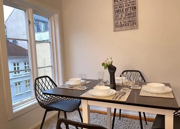 Middle Of The Town -billiard And Sauna At Bertis 15