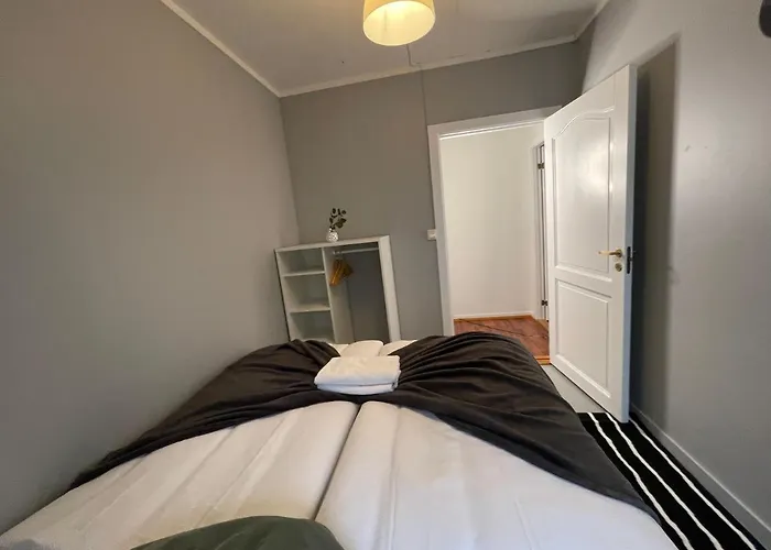 Middle Of The Town -billiard And Sauna At Bertis 15 Apartament *