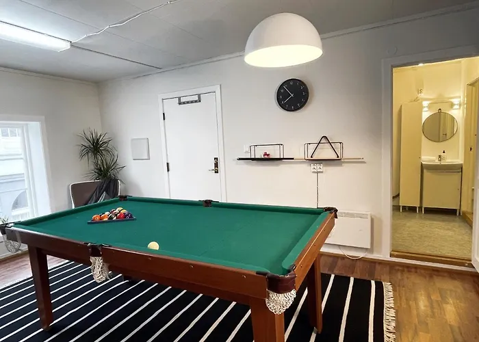 Middle Of The Town -billiard And Sauna At Bertis 15